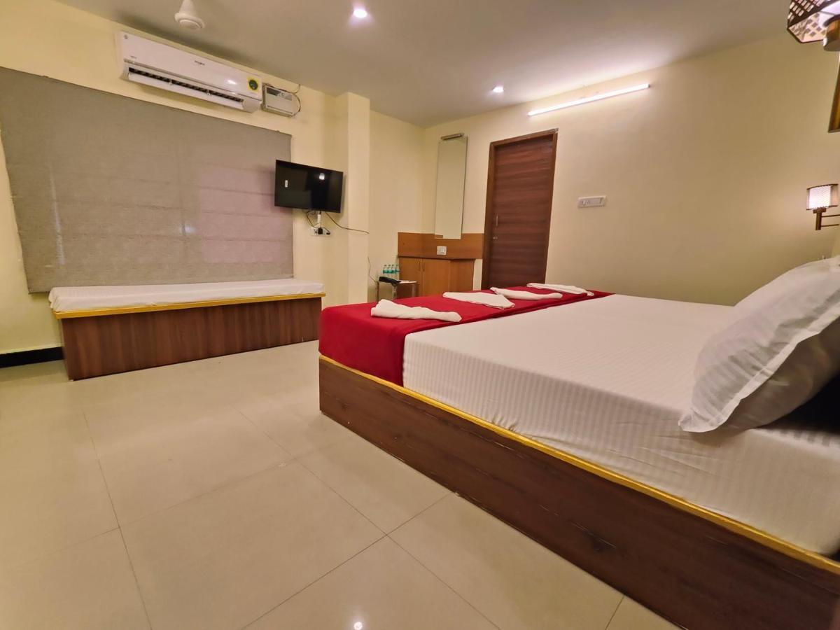 Hotel Comfort Kanchipuram Eksteriør bilde