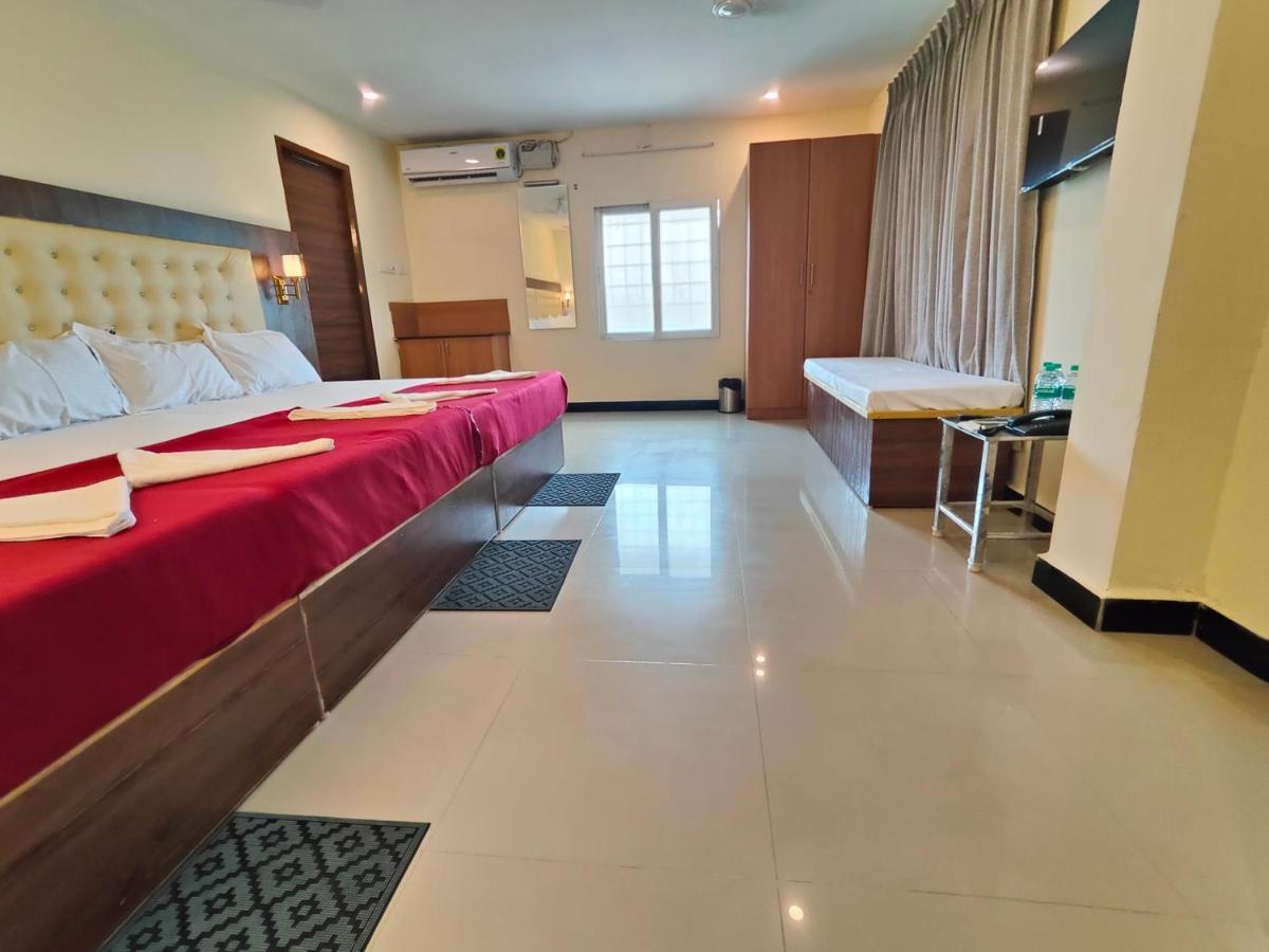 Hotel Comfort Kanchipuram Eksteriør bilde
