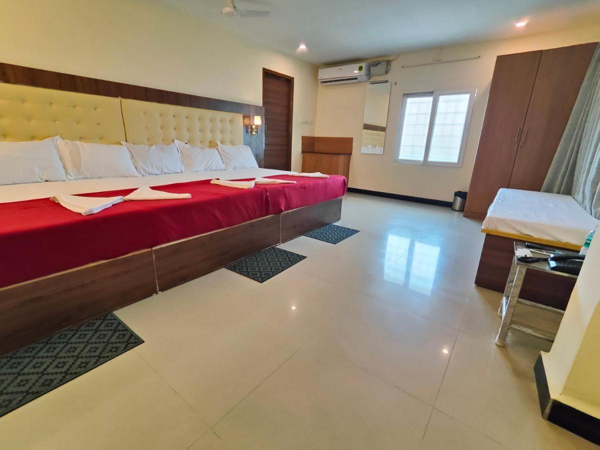 Hotel Comfort Kanchipuram Eksteriør bilde