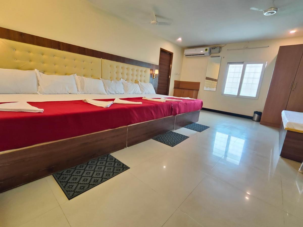 Hotel Comfort Kanchipuram Eksteriør bilde